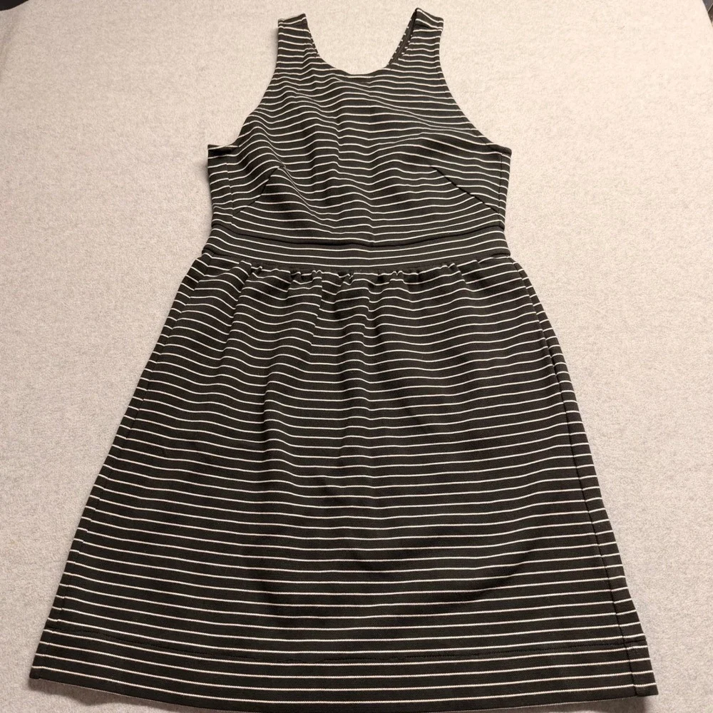 Madewell Black White Striped Fit‎ Flare Dress Sleeveless Racerback Size Medium